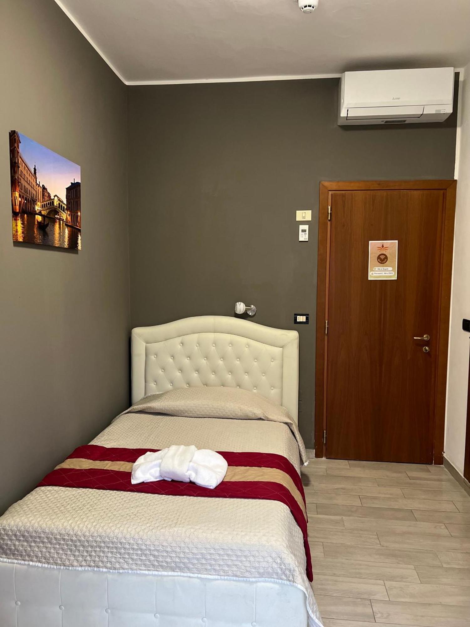 Hotel Miro Rimini Exteriör bild